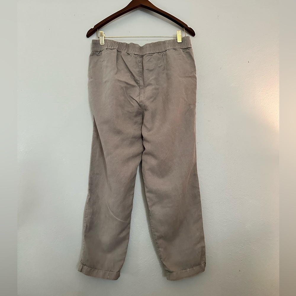 Eileen Fisher Crops